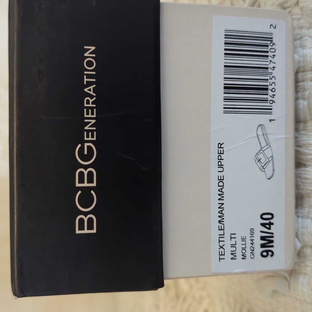BCBGeneration NIB Sandals 9 Multi Color - Picture 8 of 8
